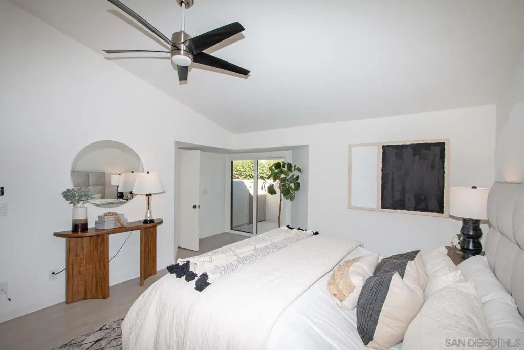 12863 Camino De La Breccia, San Diego, California 92128 home-pic-30