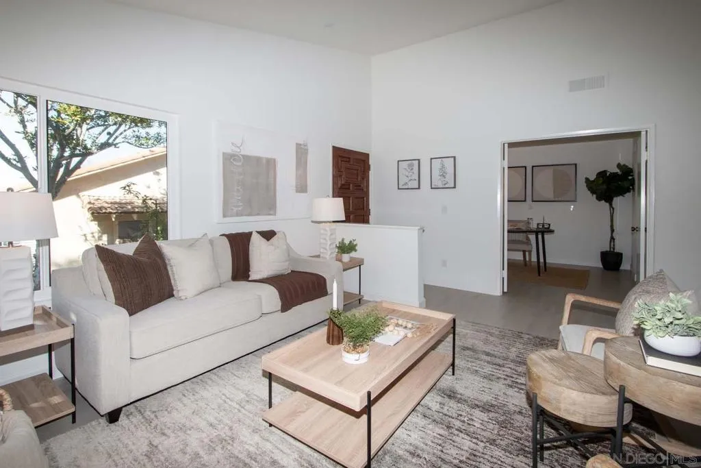 12863 Camino De La Breccia, San Diego, California 92128 home-pic-11