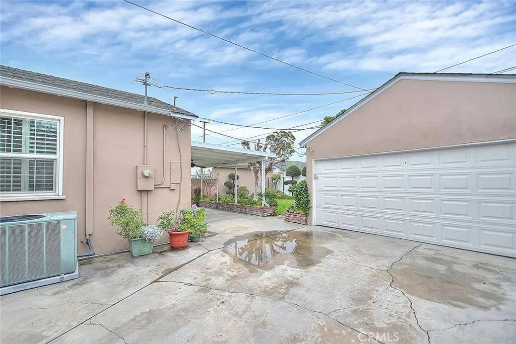 2942 Silva, Lakewood, California 90712 home-pic-42