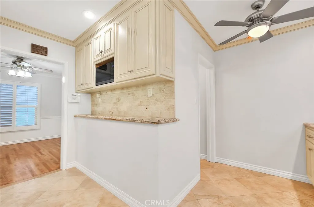 2942 Silva, Lakewood, California 90712 home-pic-14