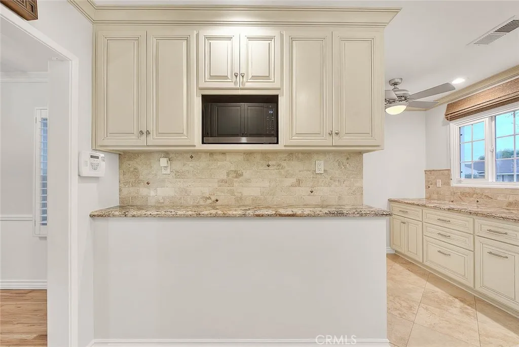 2942 Silva, Lakewood, California 90712 home-pic-13