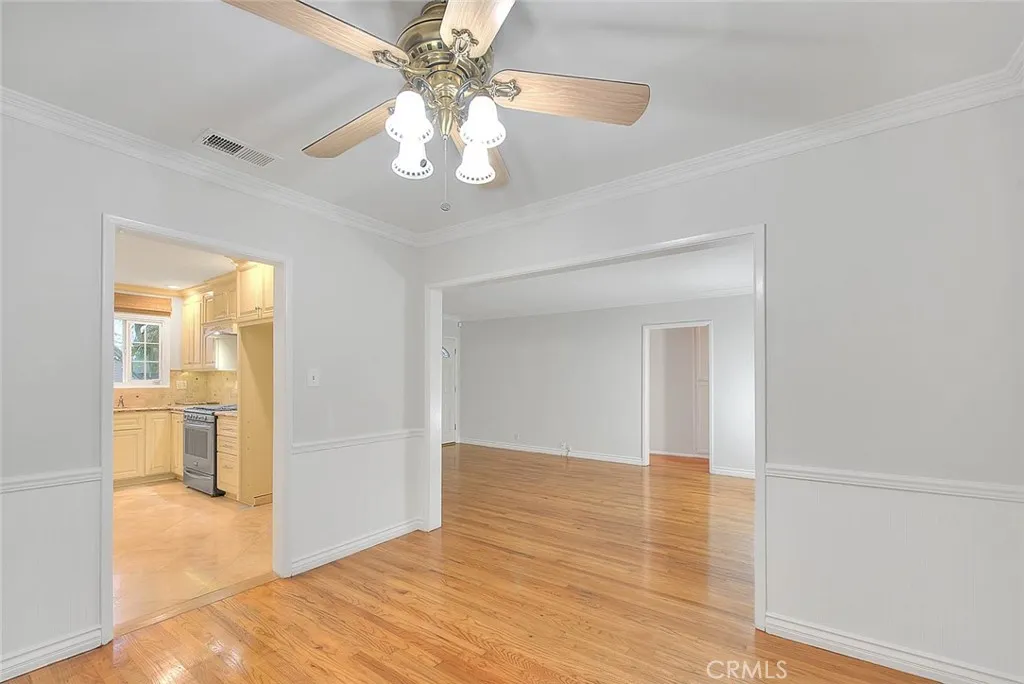2942 Silva, Lakewood, California 90712 home-pic-16