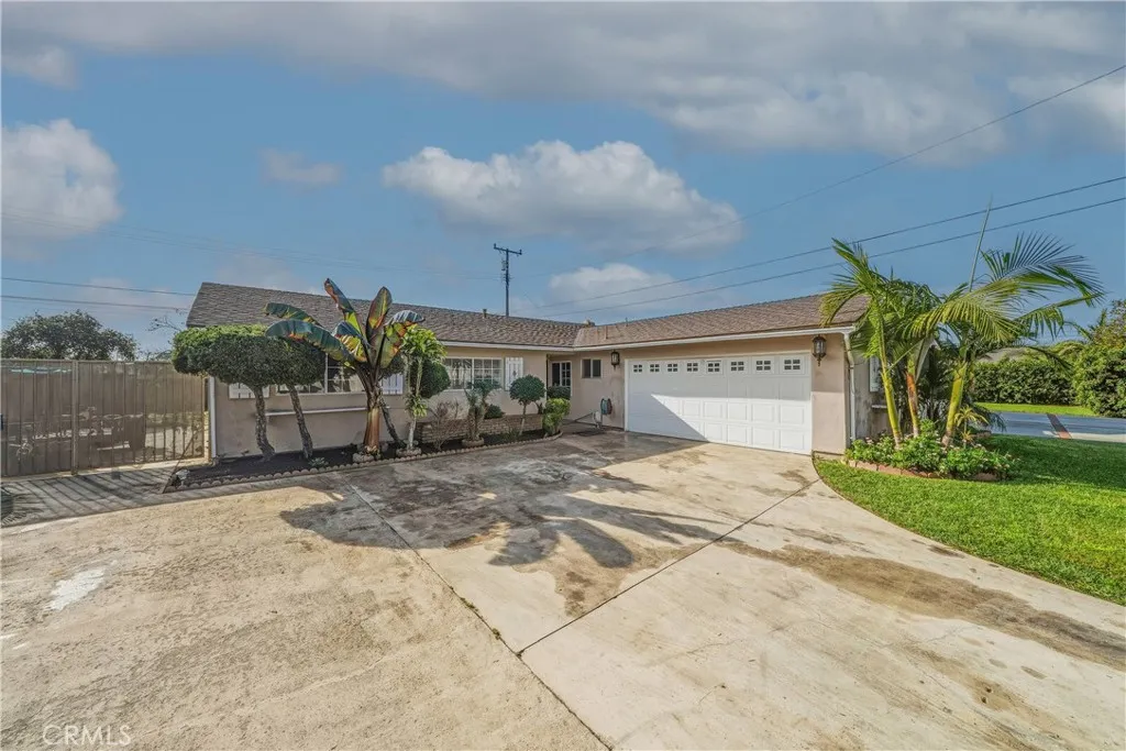 9180 Tropic Drive, Westminster, California 92683 home-pic-1