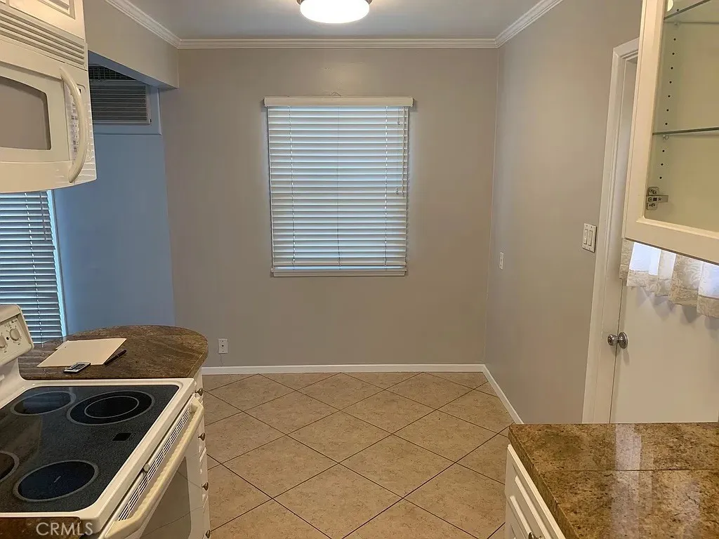 4401 Division, Long Beach, California 90803 home-pic-20