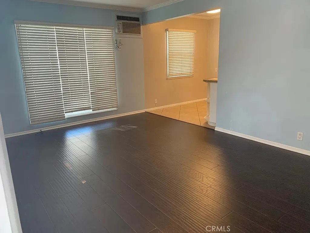 4401 Division, Long Beach, California 90803 home-pic-11