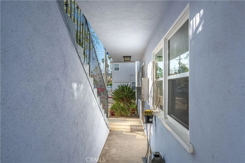 4401 Division, Long Beach, California 90803 home-pic-5