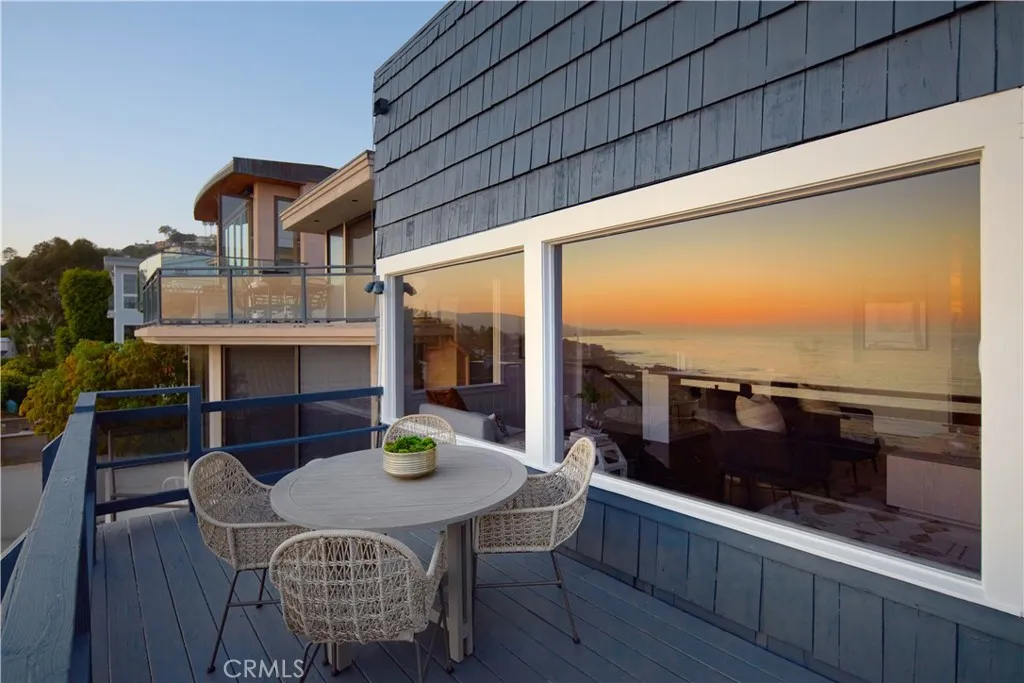 2621 Victoria Drive, Laguna Beach, California 92651 home-pic-16