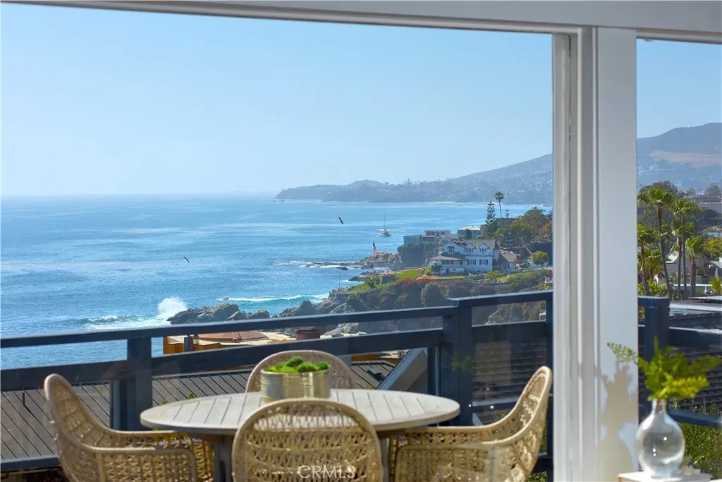 2621 Victoria Drive, Laguna Beach, California 92651 home-pic-4