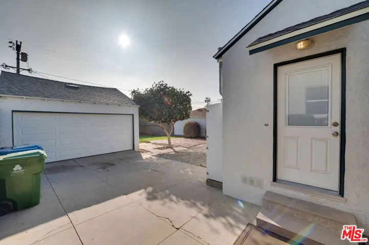6408 W 82nd Street, Los Angeles, California 90045