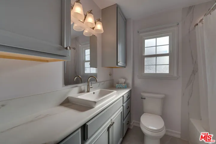 6408 W 82nd Street, Los Angeles, California 90045
