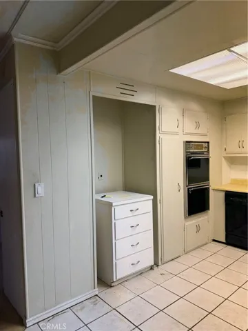 View fridge inset