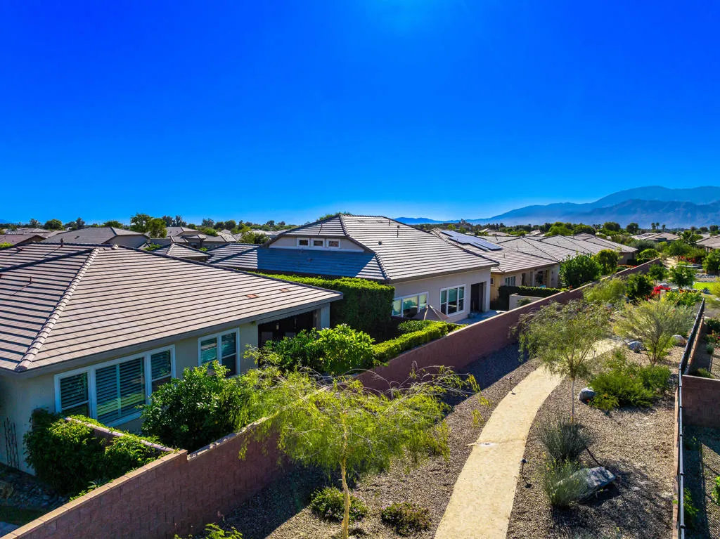 51225 Clubhouse Drive, Indio, California 92201 home-pic-42