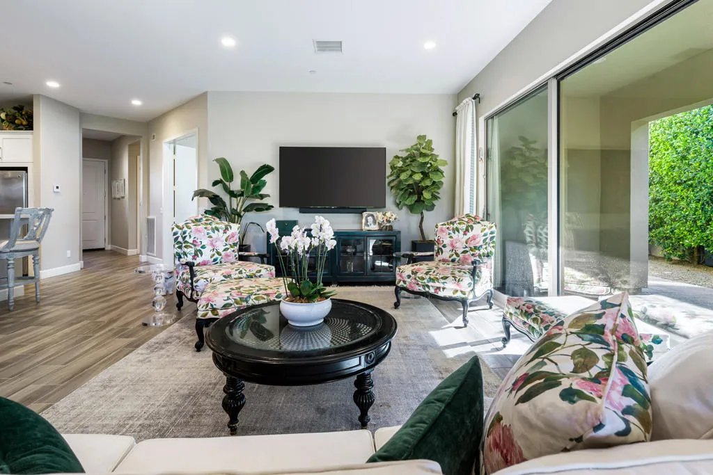 51225 Clubhouse Drive, Indio, California 92201 home-pic-10
