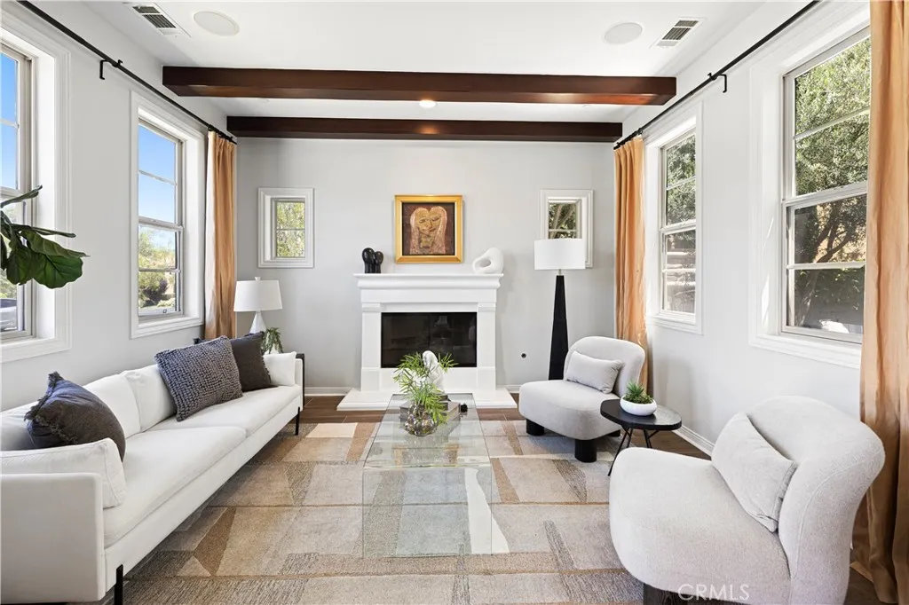 54 Valley Terrace, Irvine, California 92603 home-pic-8