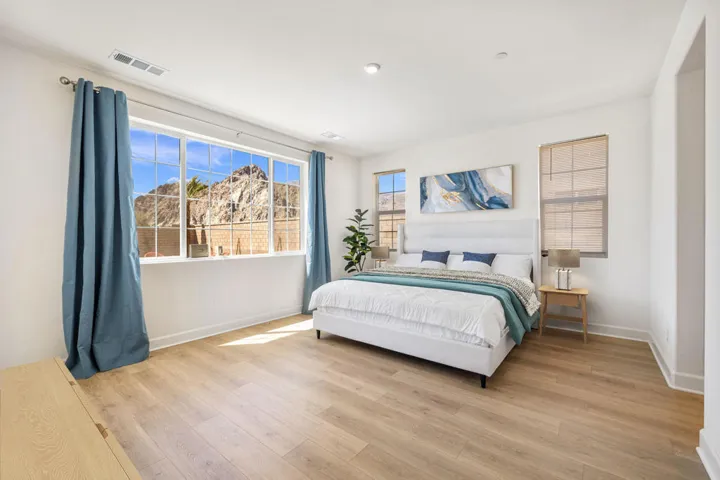 86-web-or-mls-2H8A3001