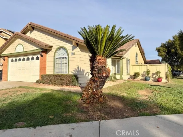 466 Granite View, Perris, California 92571 home-pic-3