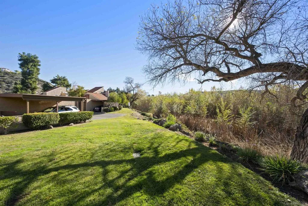 15858 Green Haven Court, Ramona, California 92065 home-pic-50