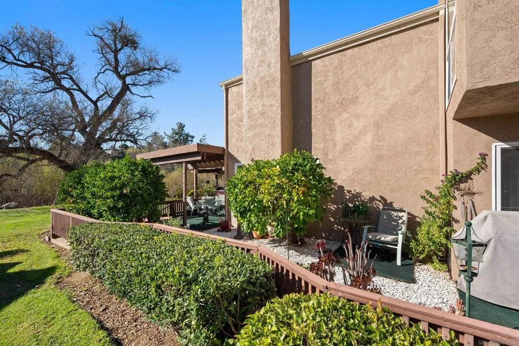 15858 Green Haven Court, Ramona, California 92065 home-pic-43