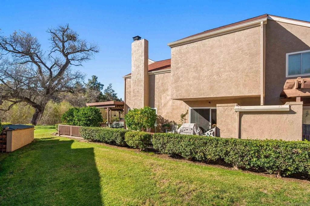 15858 Green Haven Court, Ramona, California 92065 home-pic-53
