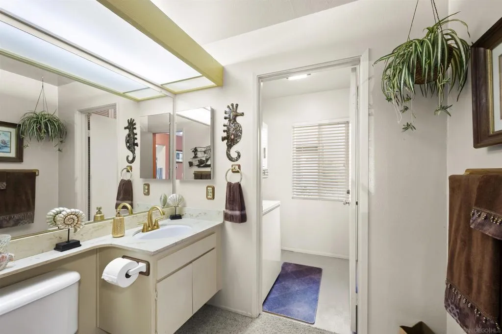 15858 Green Haven Court, Ramona, California 92065 home-pic-19
