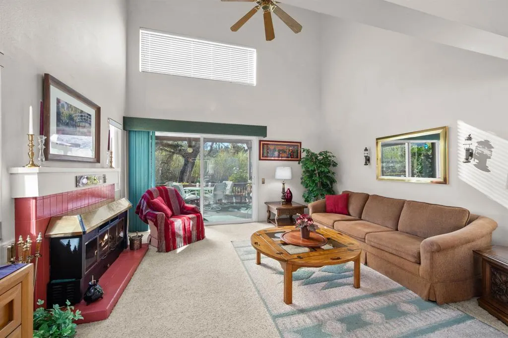 15858 Green Haven Court, Ramona, California 92065 home-pic-10