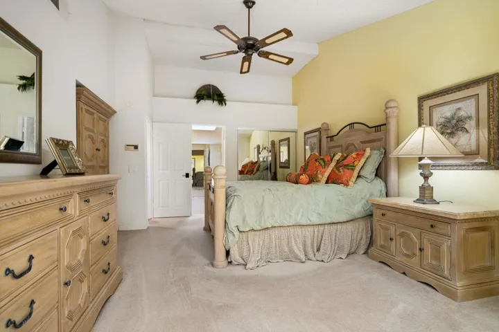 52-web-or-mls-JCLobelia_OPMG_1225_052