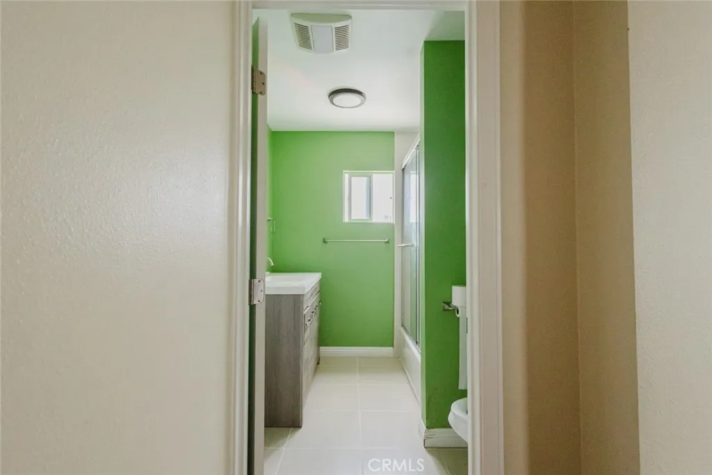 2226 Hauser Boulevard, Los Angeles, California 90016 home-pic-19