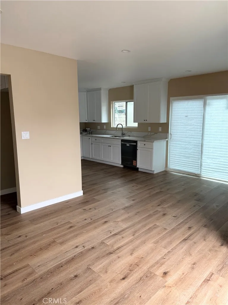 2101 W Canton, Long Beach, California 90810 home-pic-15
