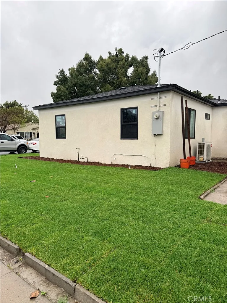 2101 W Canton, Long Beach, California 90810 home-pic-3