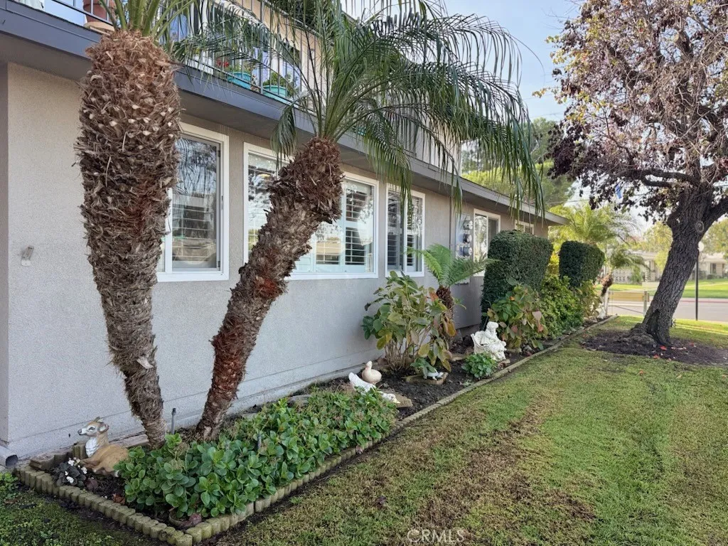 1860 Mckinney Wy M15-21a, Seal Beach, California 90740 home-pic-1