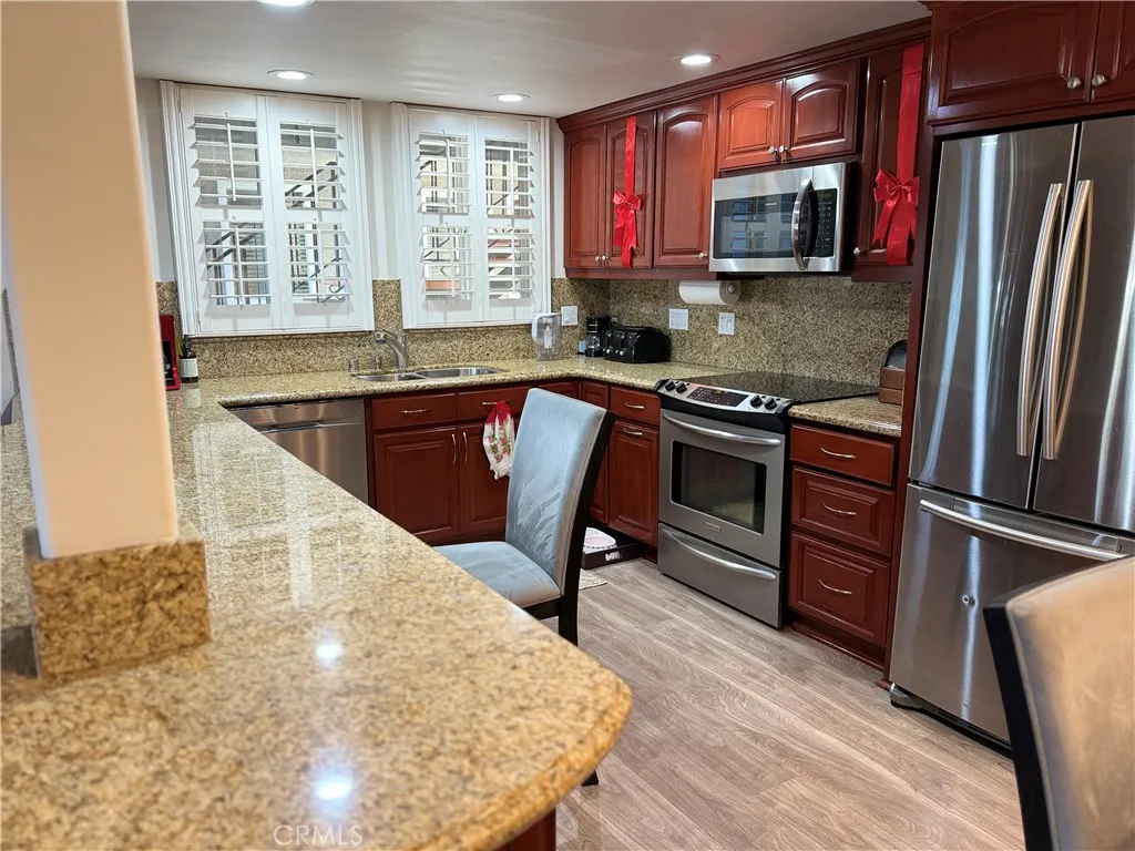 1860 Mckinney Wy M15-21a, Seal Beach, California 90740 home-pic-9