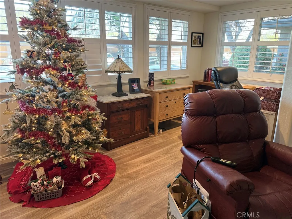 1860 Mckinney Wy M15-21a, Seal Beach, California 90740 home-pic-5