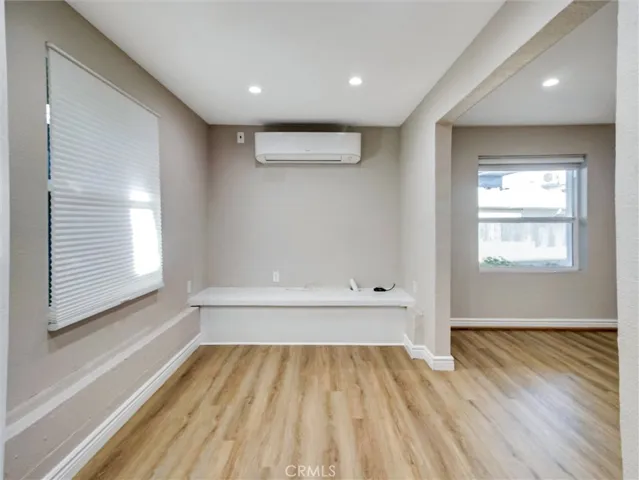 985 1/2 Dexter Street, Los Angeles, California 90042