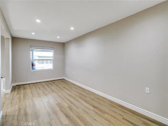985 1/2 Dexter Street, Los Angeles, California 90042