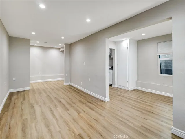 985 1/2 Dexter Street, Los Angeles, California 90042
