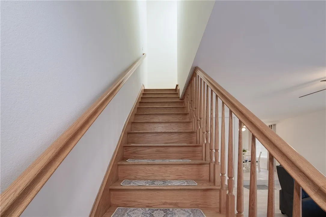 401 W 220th Street  home-pic-21