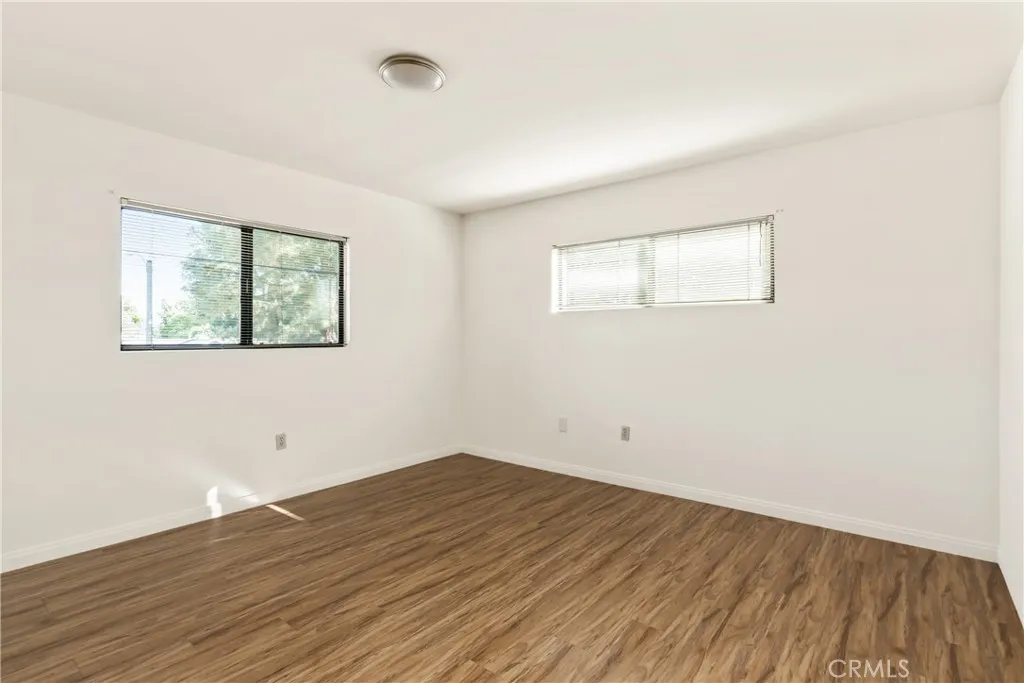 531 N Niagara, Burbank, California 91505 home-pic-28