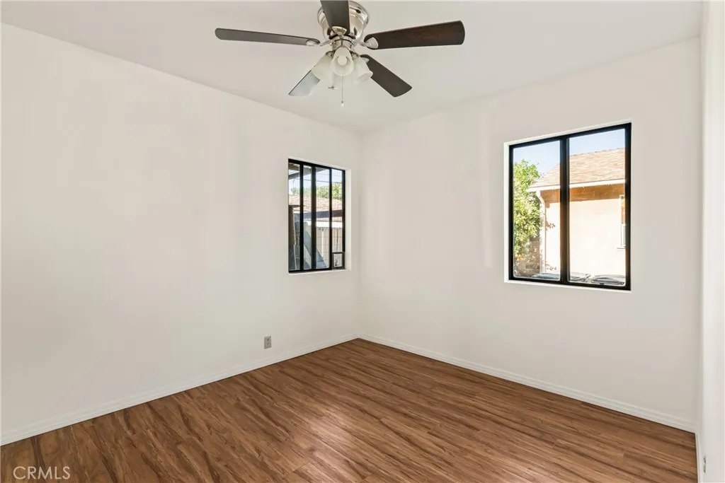 531 N Niagara, Burbank, California 91505 home-pic-9