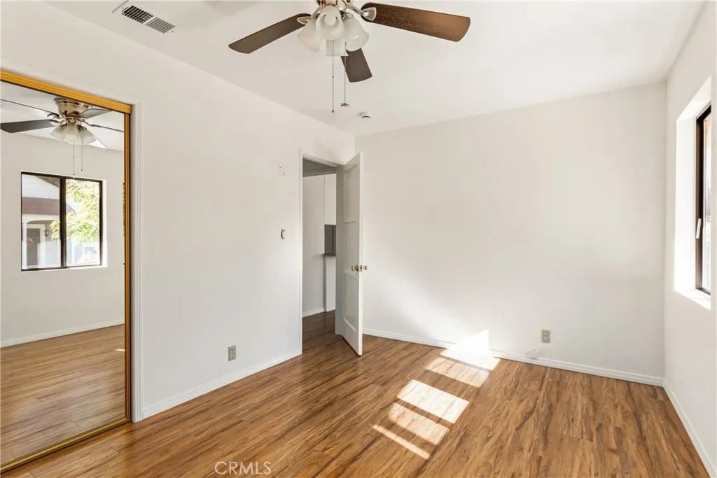 531 N Niagara, Burbank, California 91505 home-pic-13