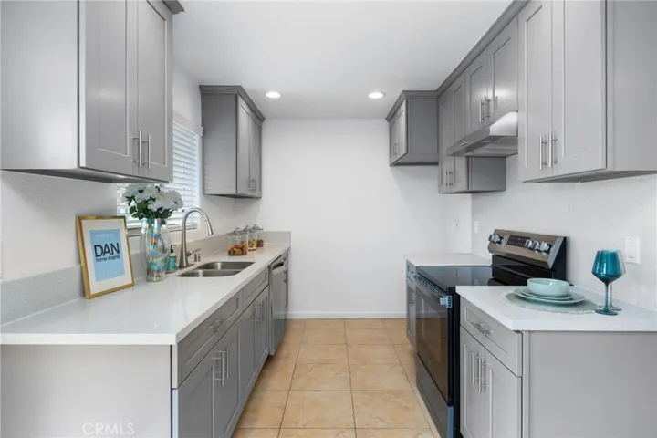 13301 Verde Street, Garden Grove, California 92844