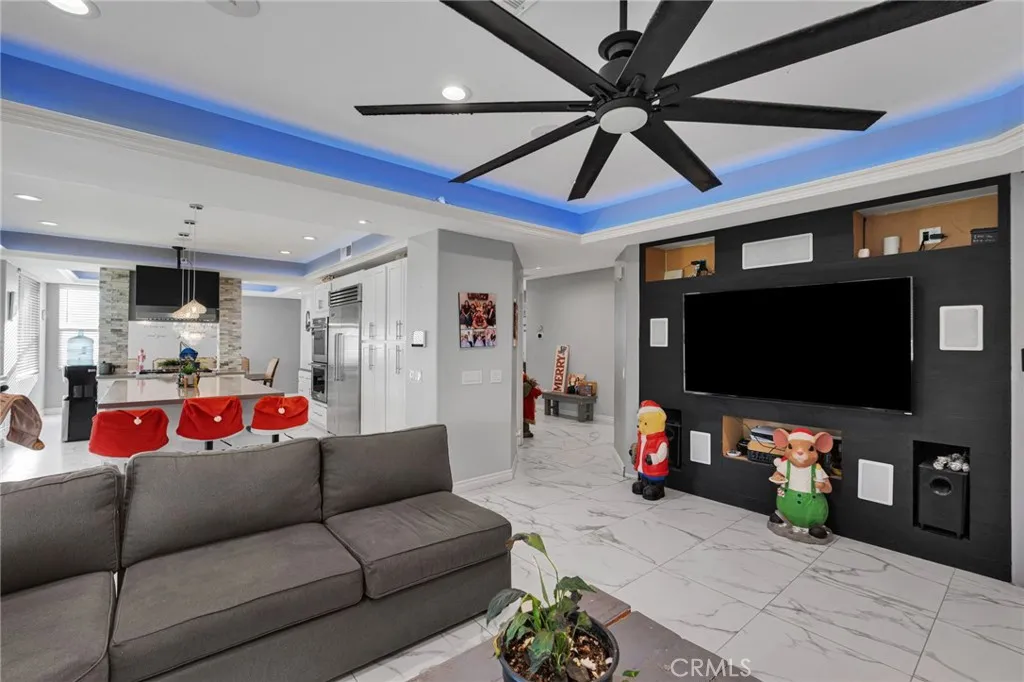 10180 Via Pescadero, Moreno Valley, California 92557 home-pic-21