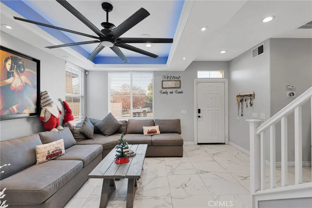 10180 Via Pescadero, Moreno Valley, California 92557 home-pic-6