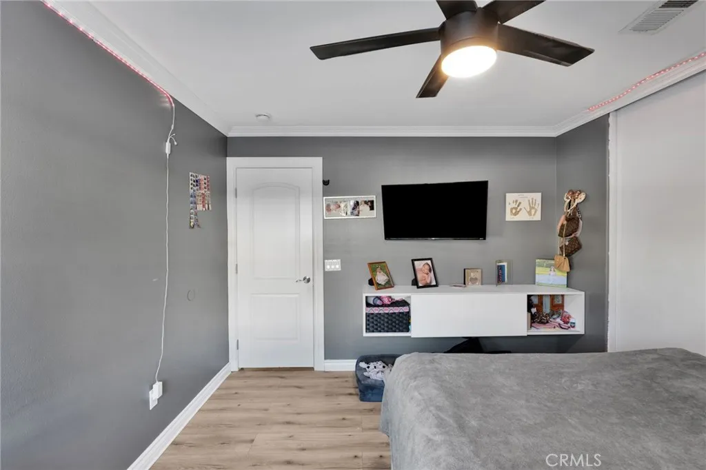 10180 Via Pescadero, Moreno Valley, California 92557 home-pic-39