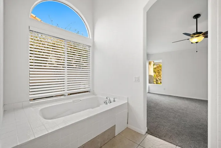 19-web-or-mls-068A8194