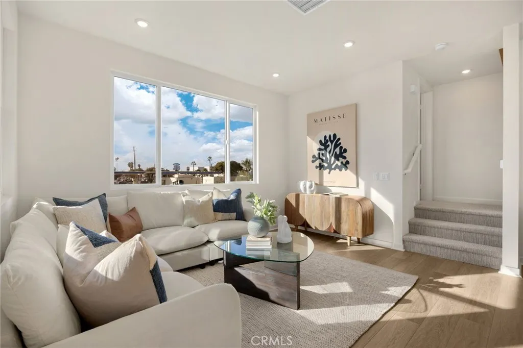 109 S Laxore Street 306, Anaheim, California 92804 home-pic-7