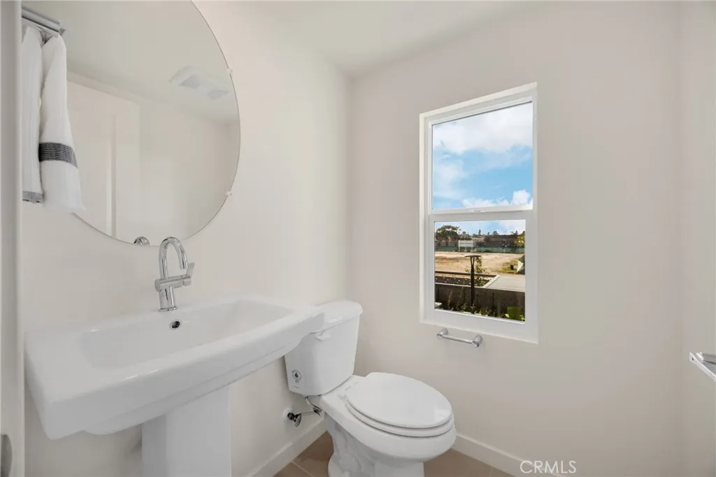 109 S Laxore Street 306, Anaheim, California 92804 home-pic-23
