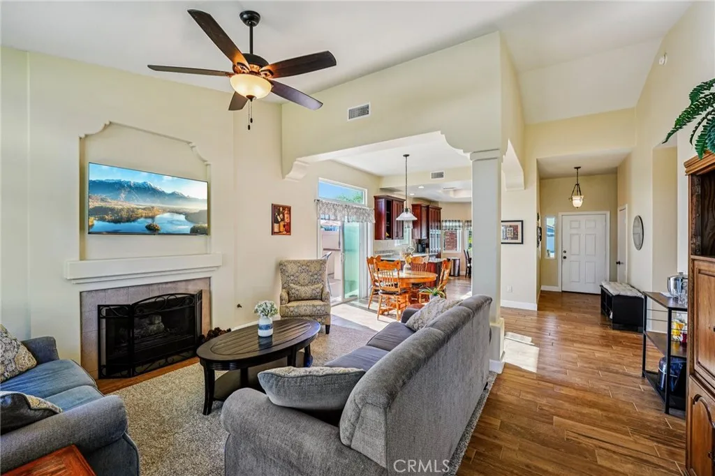 42364 Corte Villosa, Temecula, California 92592 home-pic-8