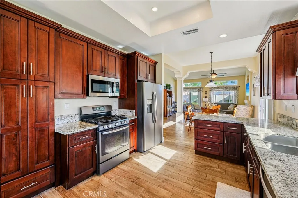 42364 Corte Villosa, Temecula, California 92592 home-pic-14
