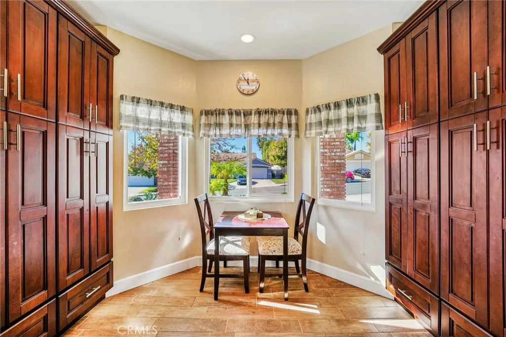 42364 Corte Villosa, Temecula, California 92592 home-pic-13