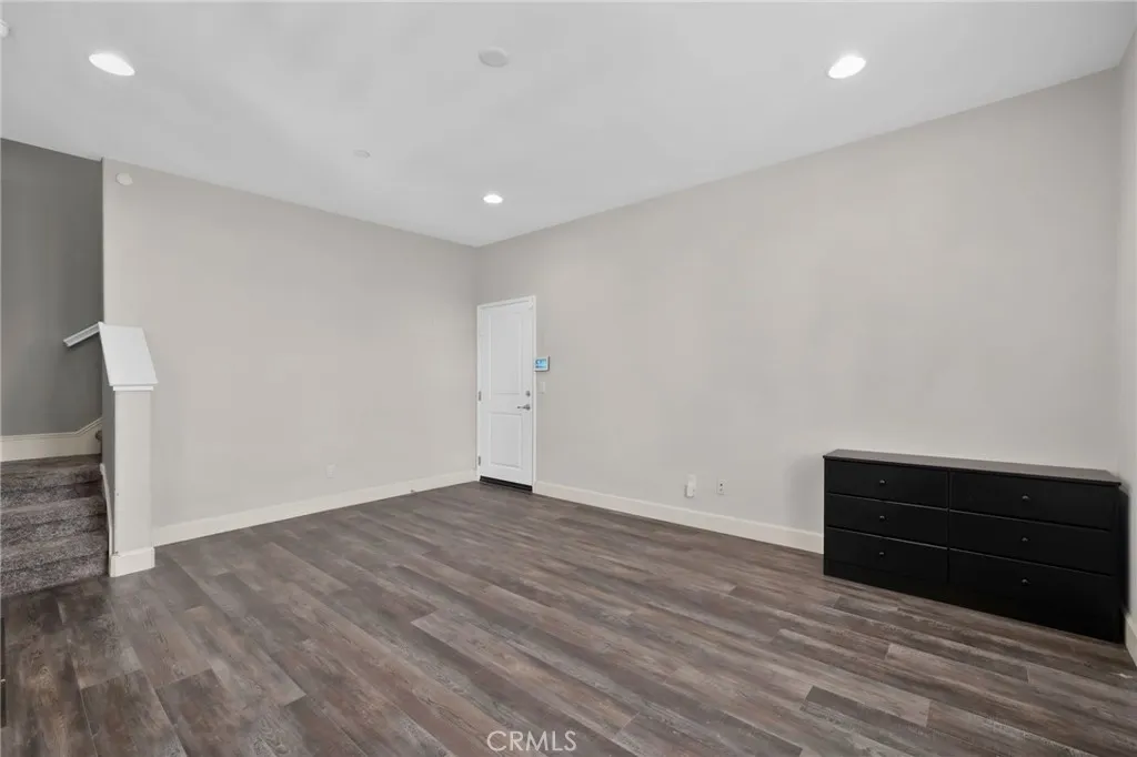 6396 Pictor Court, Eastvale, California 91752 home-pic-5